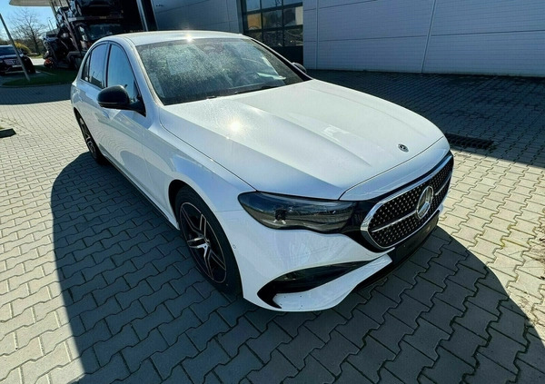 Mercedes-Benz Klasa E cena 359988 przebieg: 1, rok produkcji 2024 z Brzostek małe 29